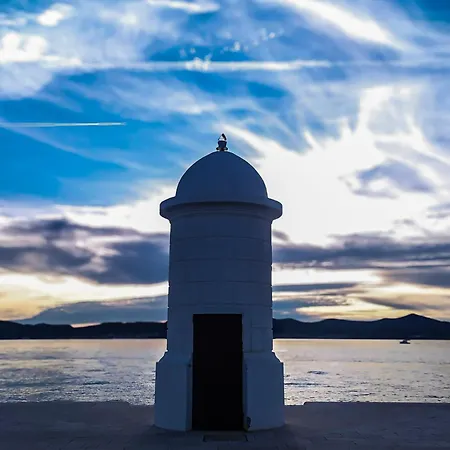 High Tide Apartman Zadar